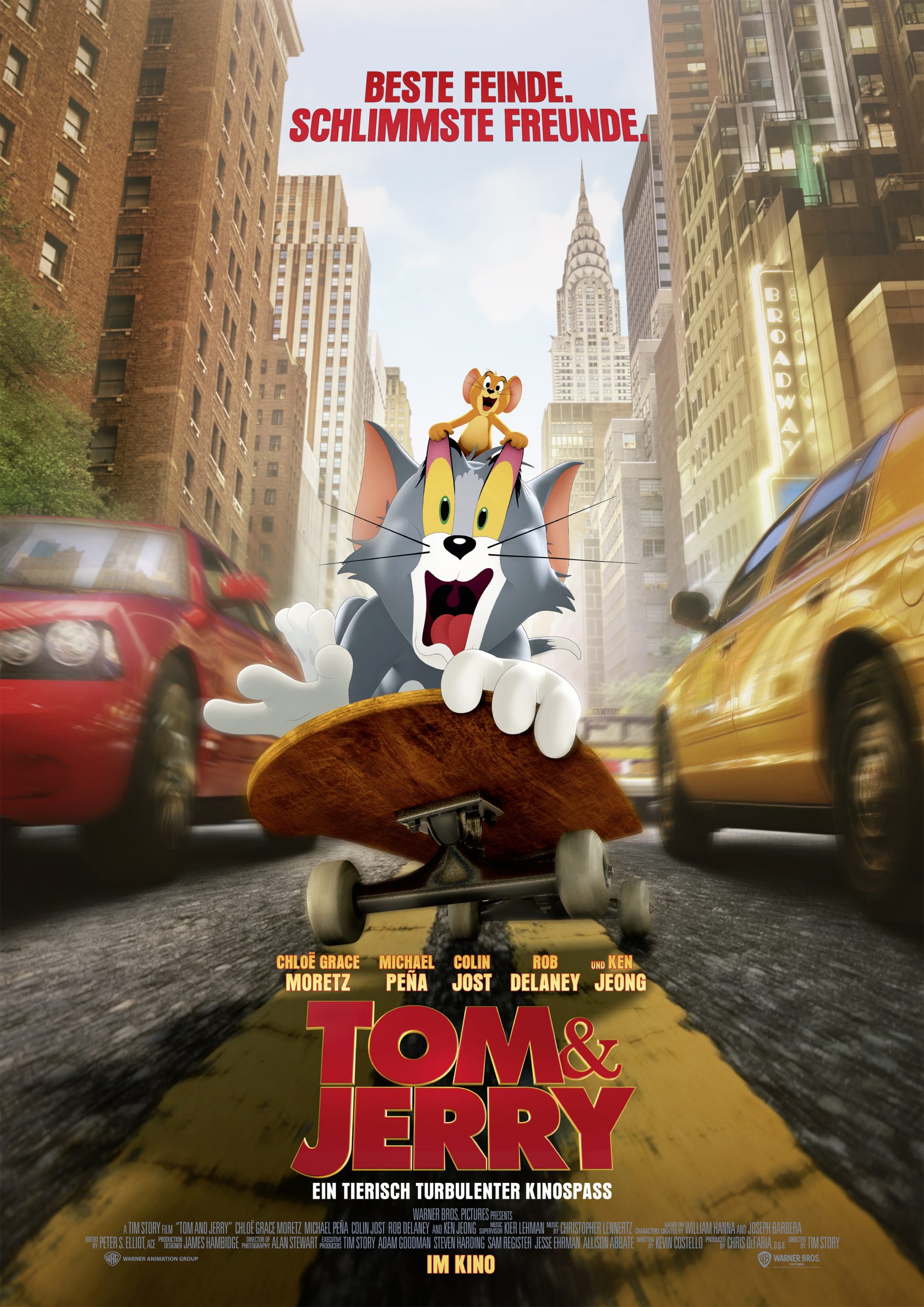 Poster zum neun Film mit Tom und Jerry. Jerry sitzt auf Toms Kopf und beide fahren mit einem Skateboard durch New York
