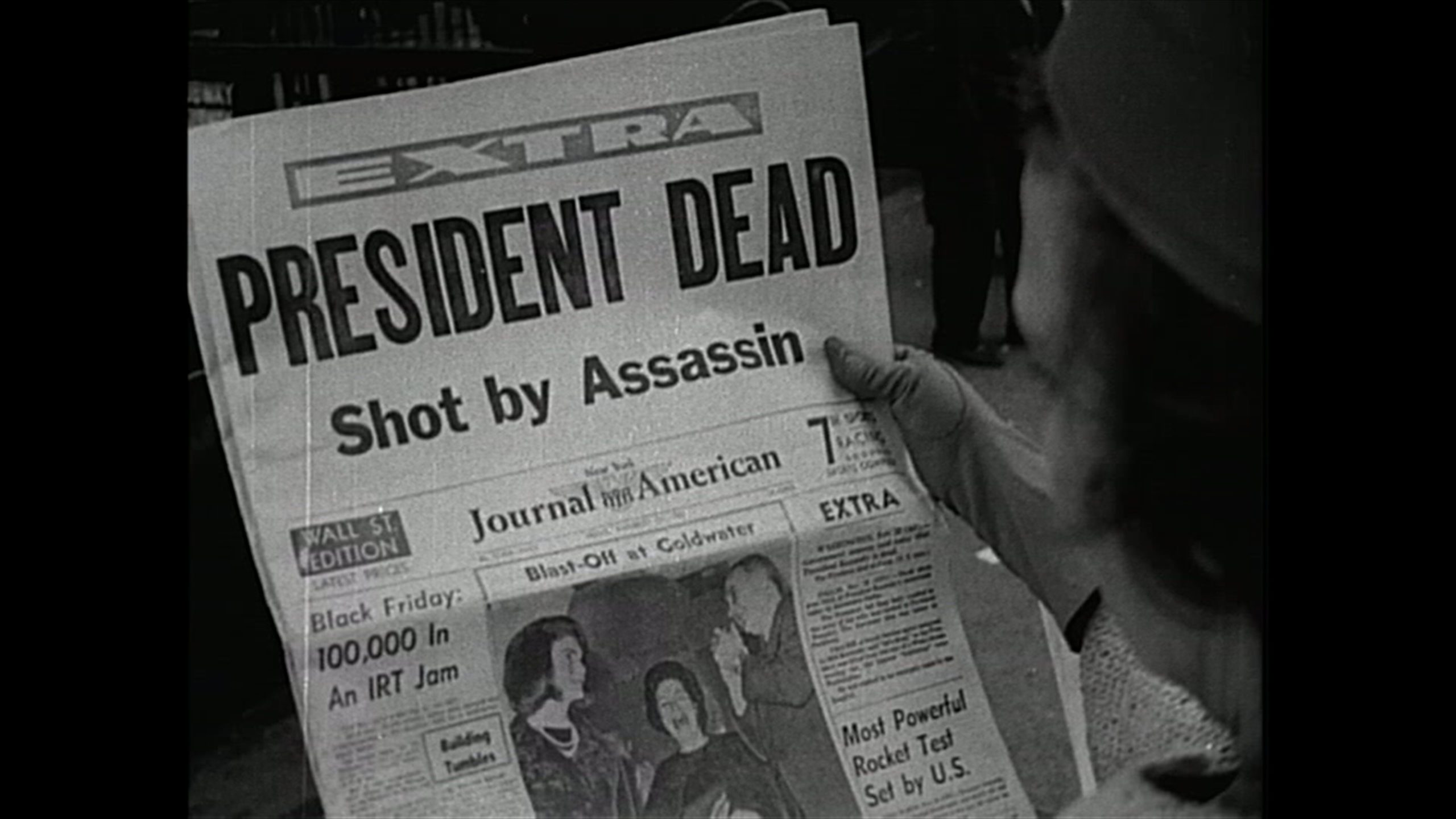 Schlagzeile der Zeitung über den Tod von Präsident John F. Kennedy 