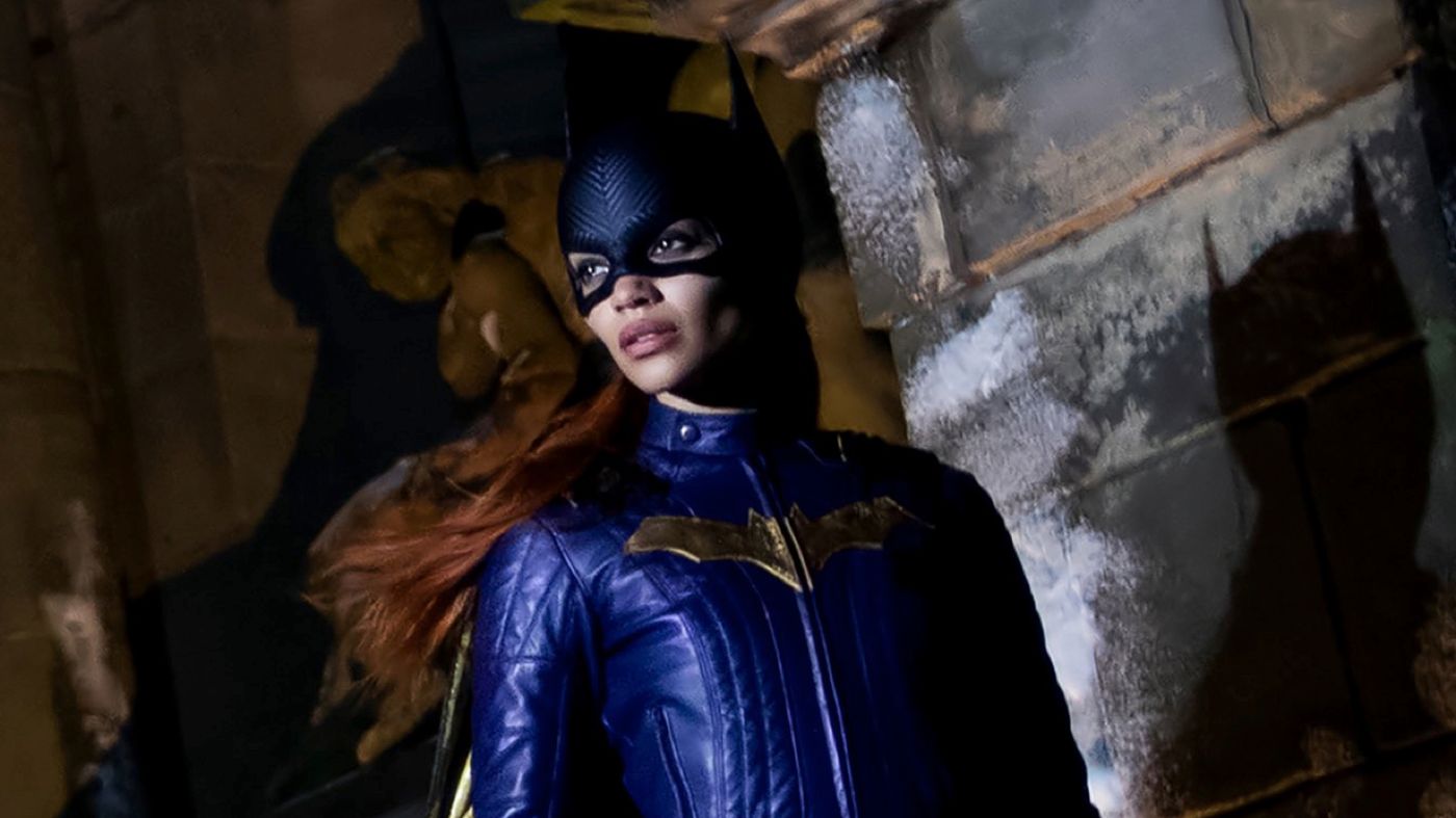 Leslie Grace als Batgirl