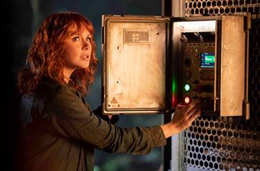 BRYCE DALLAS HOWARD ist CLAIRE DEARING in Jurassic World 