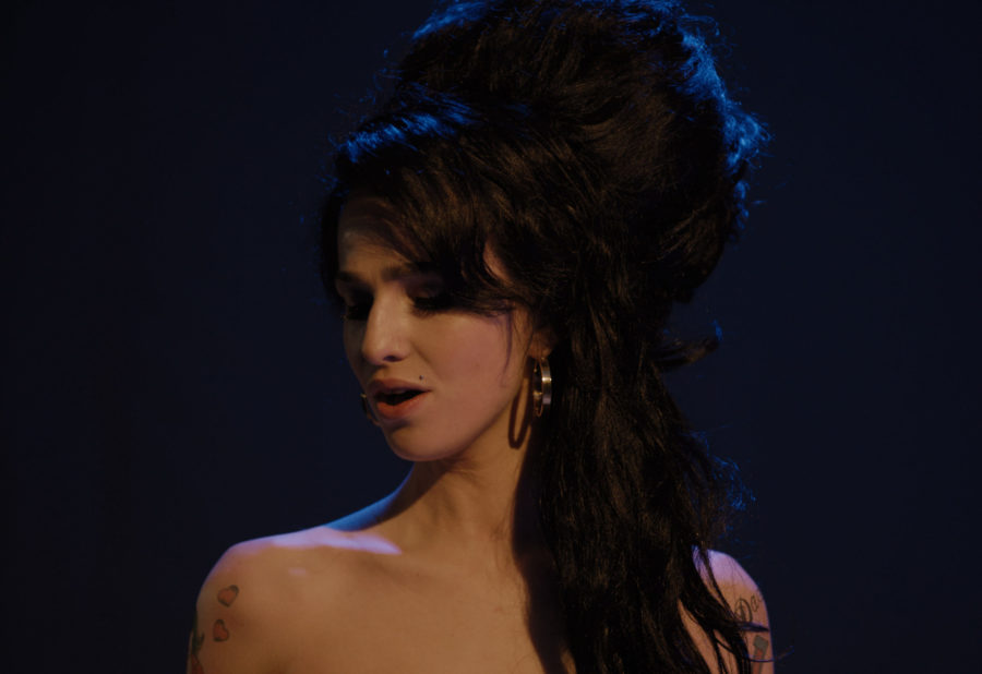 Erste Fotos zum Amy Winehouse-Biopic BACK TO BLACK