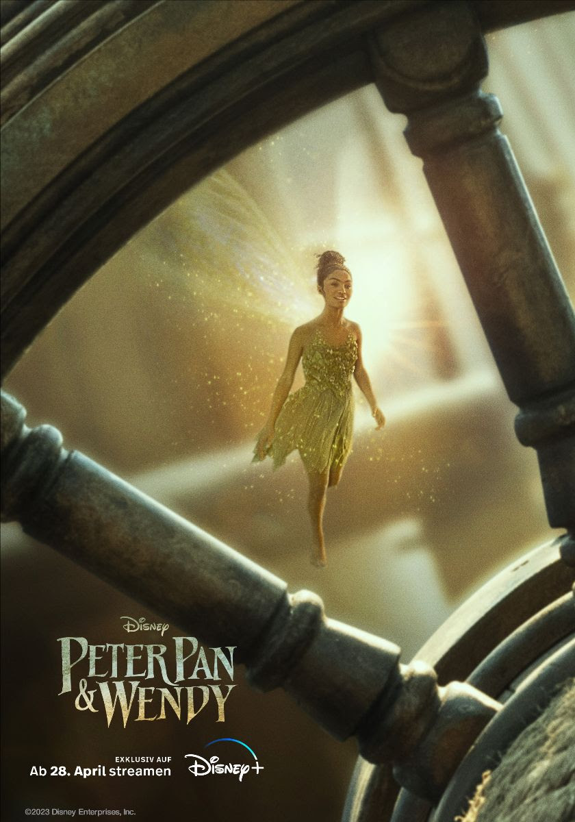 Tinkerbell (Yara Shahidi) in Peter Pan & Wendy