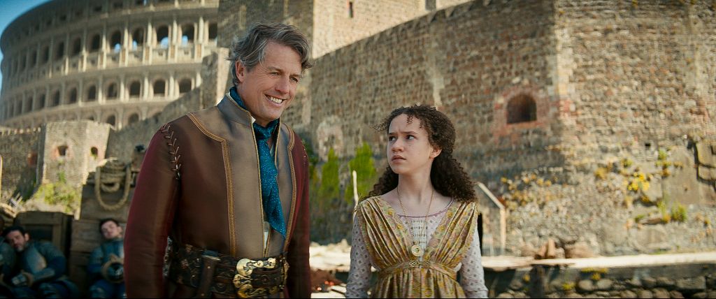 (L-R) Hugh Grant als Forge und Chloe Coleman als Kira in Dungeons & Dragons: Ehre unter Dieben 