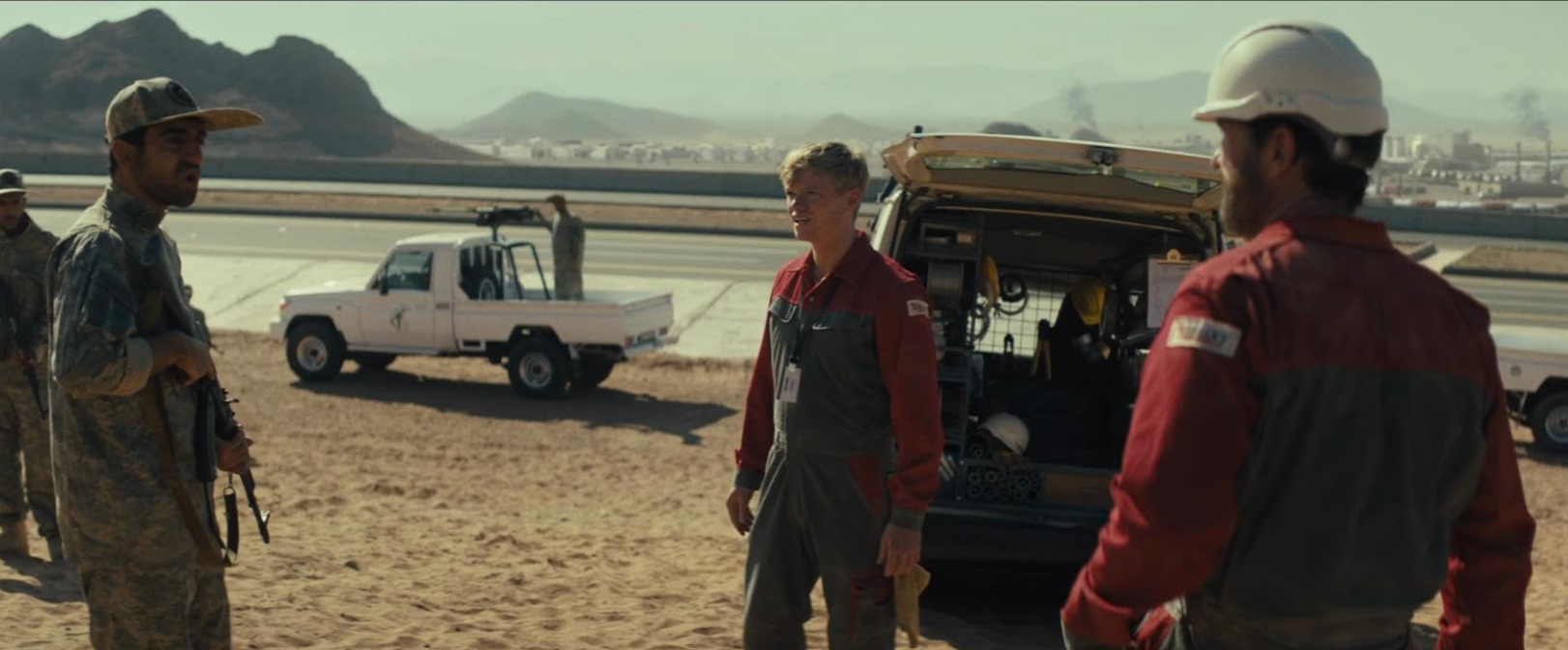 Gerard Butler ( rechts im Bild) als Tom Harris im Film Kandahar