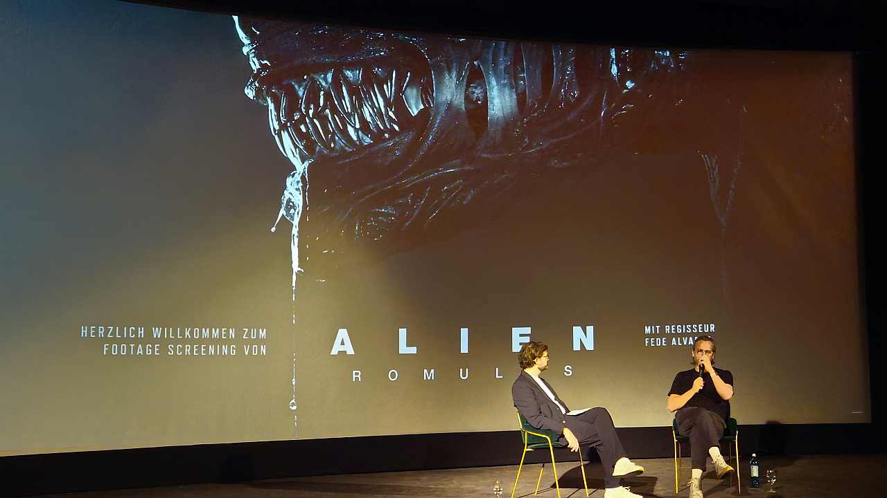 Alien Romulus Footage Screening mit (L-R) Filmjournalist Emanuel Pavel und Regisseur Fede Alvarez im Arri Kino München