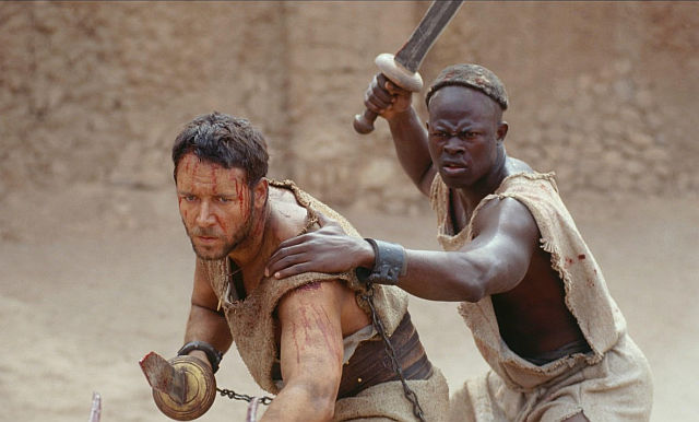 (L-R) Russel Crowe und Djimon Hounsou in GLADIATOR