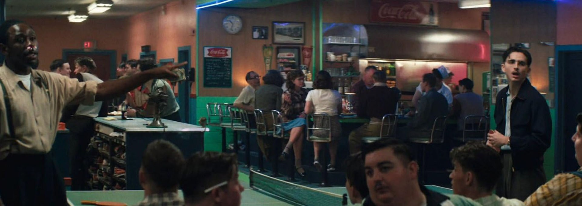 (R-L) Timothée Chalamet und Tyler the Creator in Marty Supreme (2025)