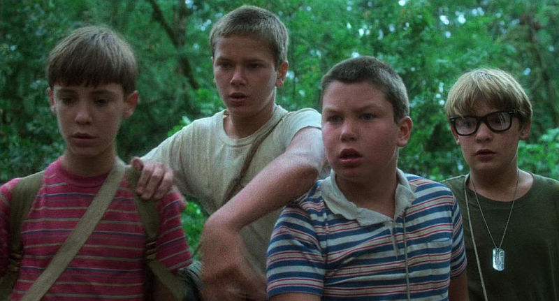 (L-R)  Jerry O'Connell , River Phoenix, Wil Wheaton, Corey Feldman in Stand by Me: Das Geheimnis eines Sommers (1986)
