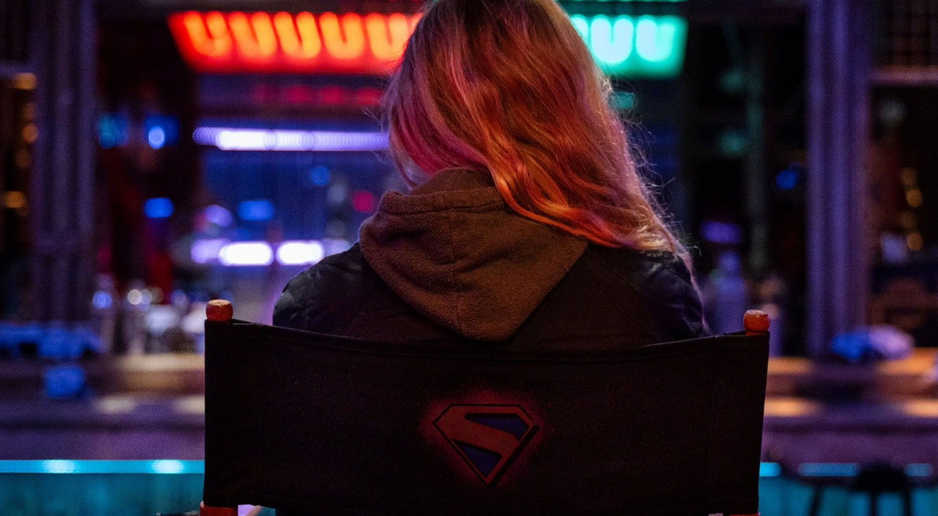 SUPERGIRL - WOMAN OF TOMMORROW