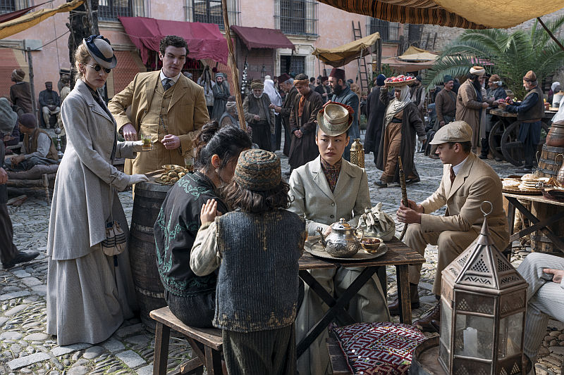 (L-R) Hero Fiennes Tiffin_Dónal Finn_Zine Tseng_Natascha McElhone in Young Sherlock