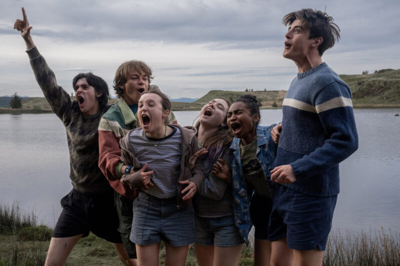 Earl Cave, Conrad Khan, Bella Ramsey, Ruby Stokes, Jasmine Elcock, Daniel Quinn-Toye in Sunny Dancer