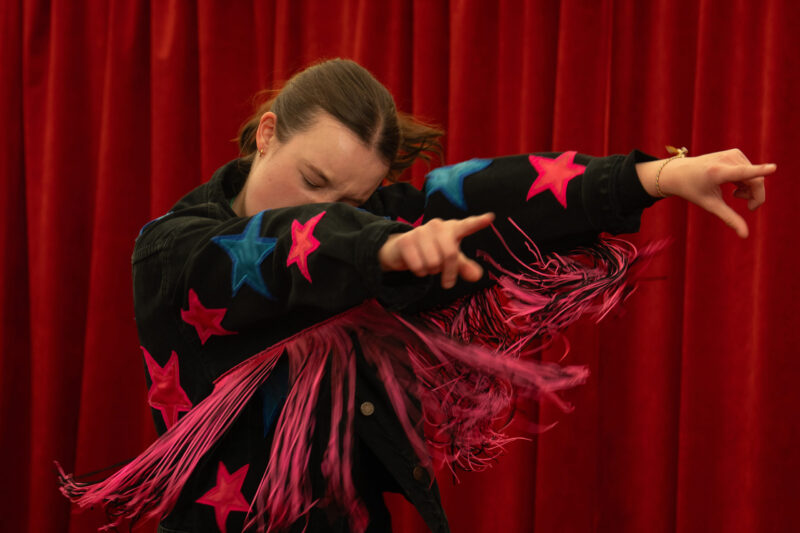 Bella Ramsey in Sunny Dancer