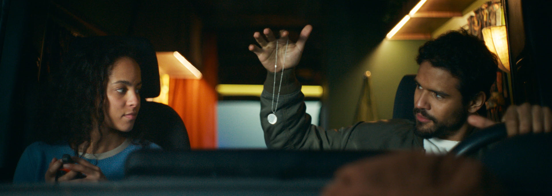 Lou Llobell als “Maddie