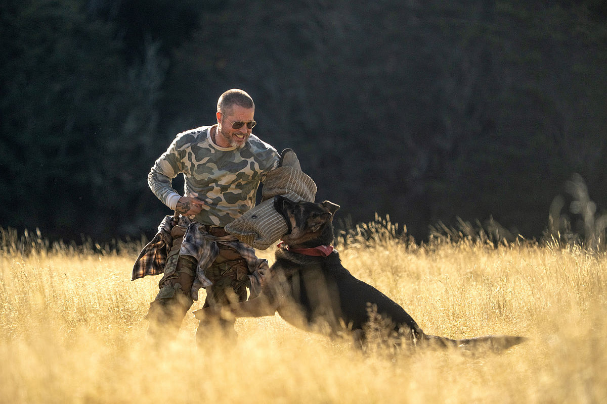 BRAD PITT IN EISERNER WILLE - HEART OF THE BEAST
